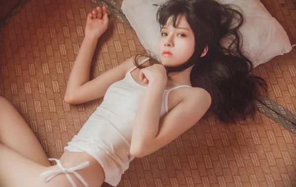 电车魔女在线观看