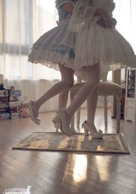 旋风少女第一季免费