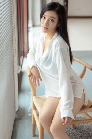 年轻的老师4在线观看