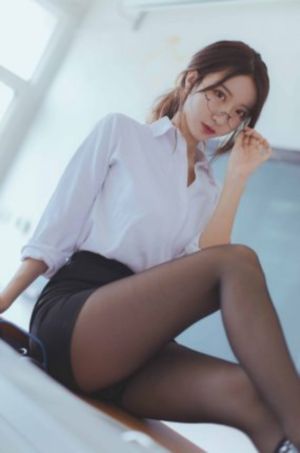 女教师在线