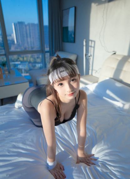 假日游船艳遇