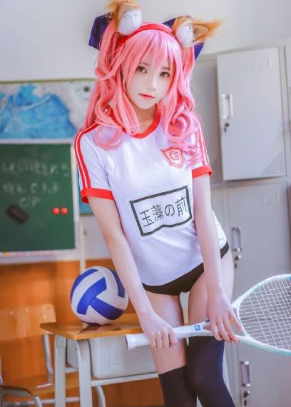 性感邻家姐妹