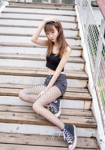 三级蔷薇之恋电影