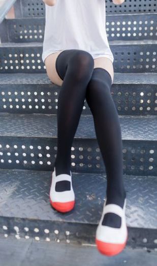 老男孩免费观看绯红女巫