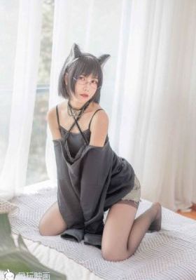 打烊后两人的沙龙头像动漫观看