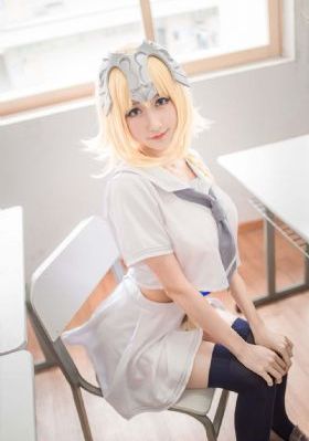 日韩不卡在线观看